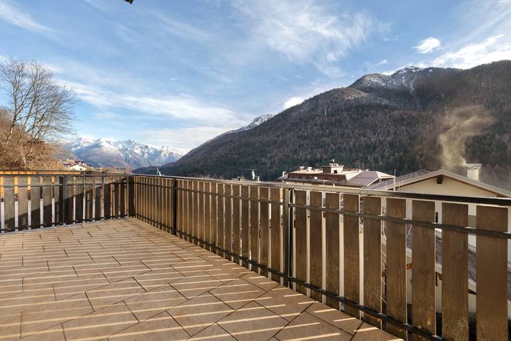 Gîte pour 4 personnes, avec balcon, animaux acceptés à Breguzzo