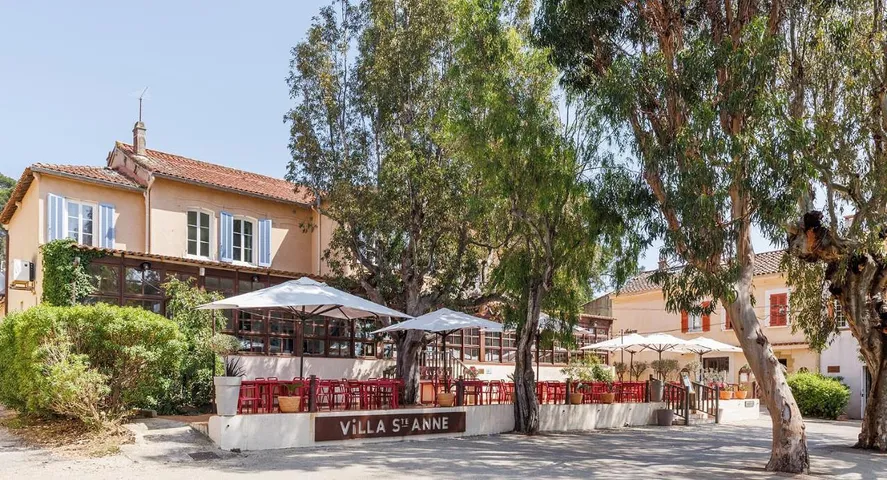 Hotel per 2 persone, con panorama e terrazza nonché giardino - 1