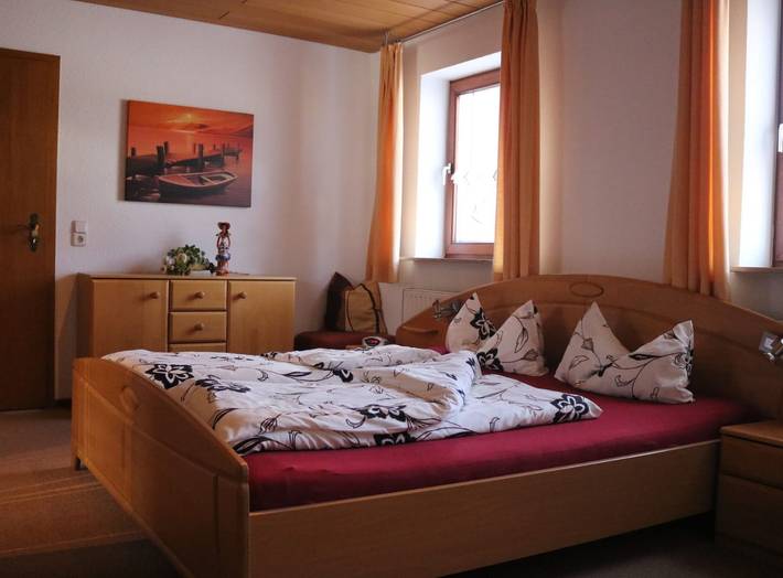 Ferienwohnung für 4 Personen, mit Balkon und Garten in Schonach im Schwarzwald - 3