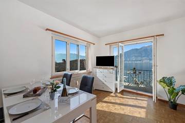 Ferienwohnung für 6 Personen in Piazzogna, Gambarogno, Bild 1
