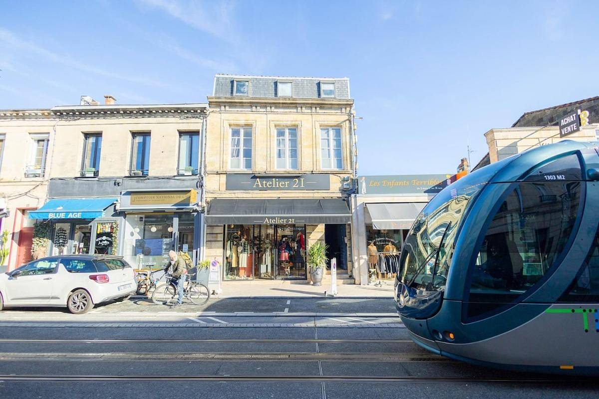 Appartement entier, One-Bedroom Apartment in Le Bouscat, Région de Bordeaux