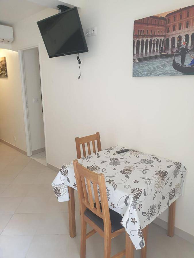 Maison d’hôte pour 2 personnes à La Celle-sous-Gouzon - 2