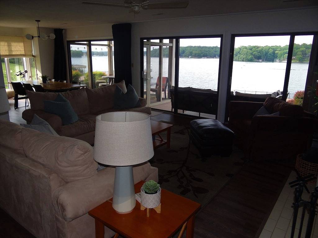 Ganze Wohnung, Smith Mountain Lake Condo with Main Channel Views in North Shore, Smith Mountain Lake