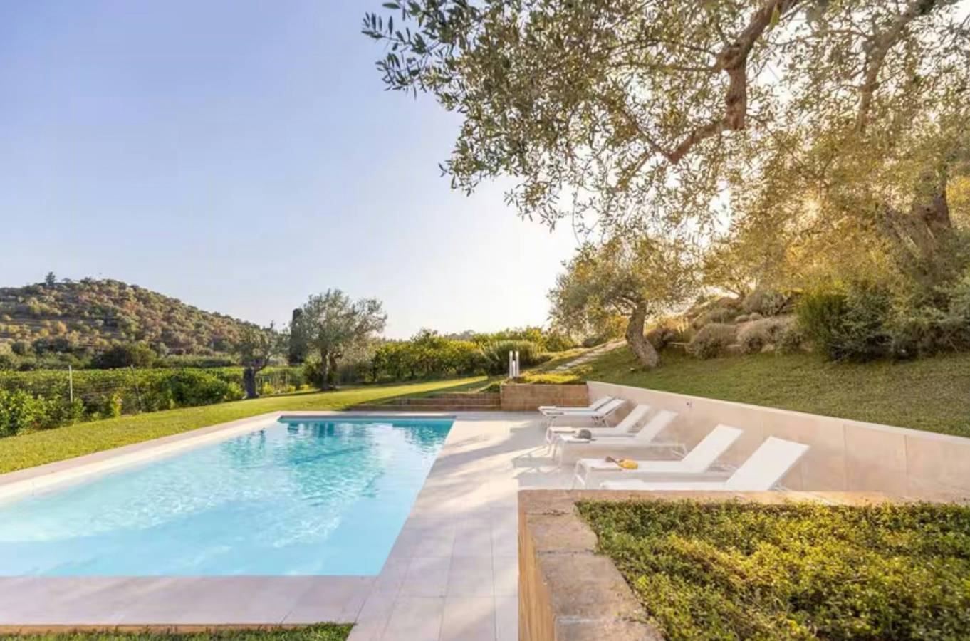 House with pool in lemon grove near Noto in Noto, Noto region
