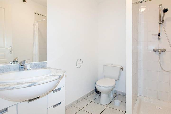 Location de vacances pour 2 personnes, avec piscine ainsi que jardin et bassin pour enfant, animaux acceptés à Castellare-di-Casinca - 2