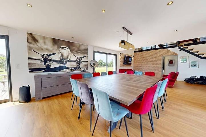 Gîte pour 25 personnes, avec jardin et balcon