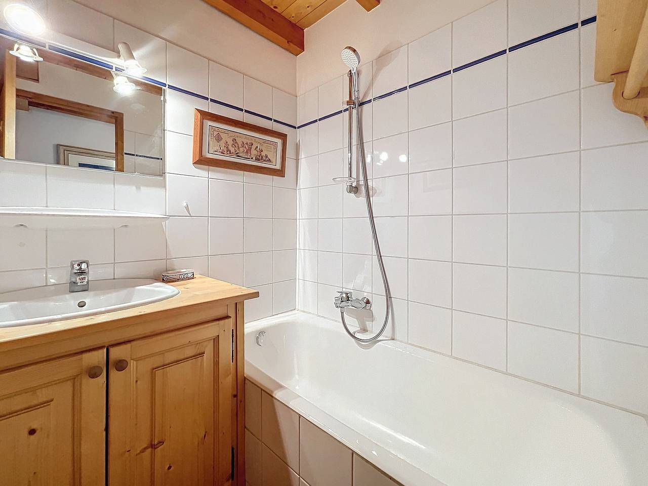 Apartamento entero, Apartamento acogedor en el centro de Les Gets, 3 habitaciones, cerca de remontes in Les Gets, Les Portes du Soleil