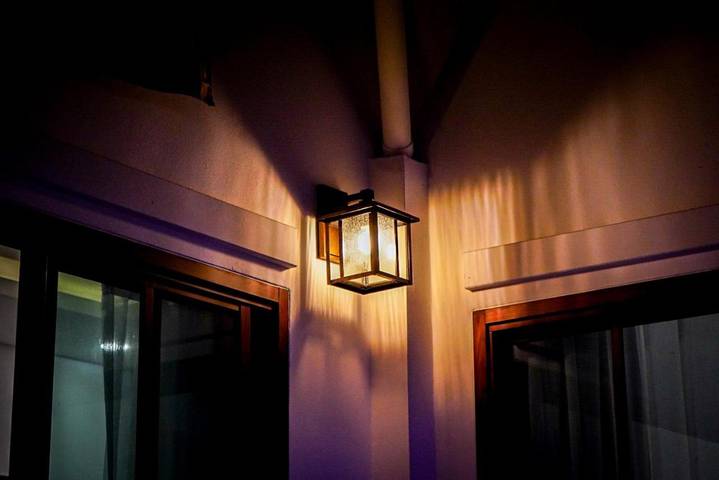 Location de vacances pour 12 personnes, avec piscine dans Ban Bang Saen - 2