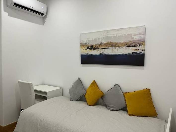 Casa rural para 5 personas, con terraza en Estoril - 4