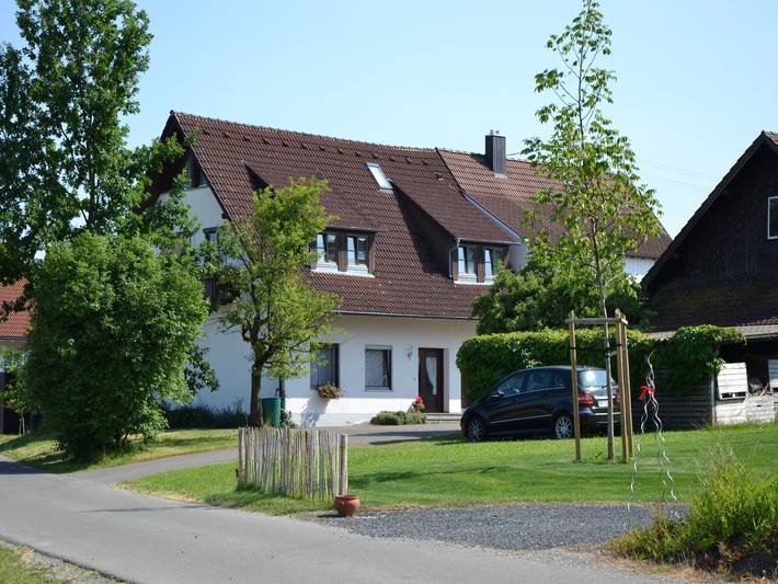 Estúdio inteiro, Estúdio 'Kirsche' com jardim partilhado, varanda e acesso Wi-Fi in Kressbronn, Region Bodensee-Oberschwaben