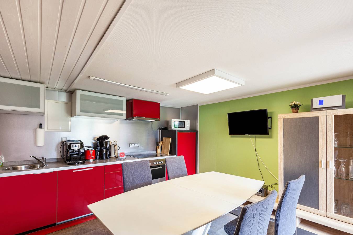 Ferienhaus 35 mit privater Terrasse, Gemeinschaftsgarten und Wlan in Bungalowdorf Zadelsdorf, Zeulenroda-Triebes