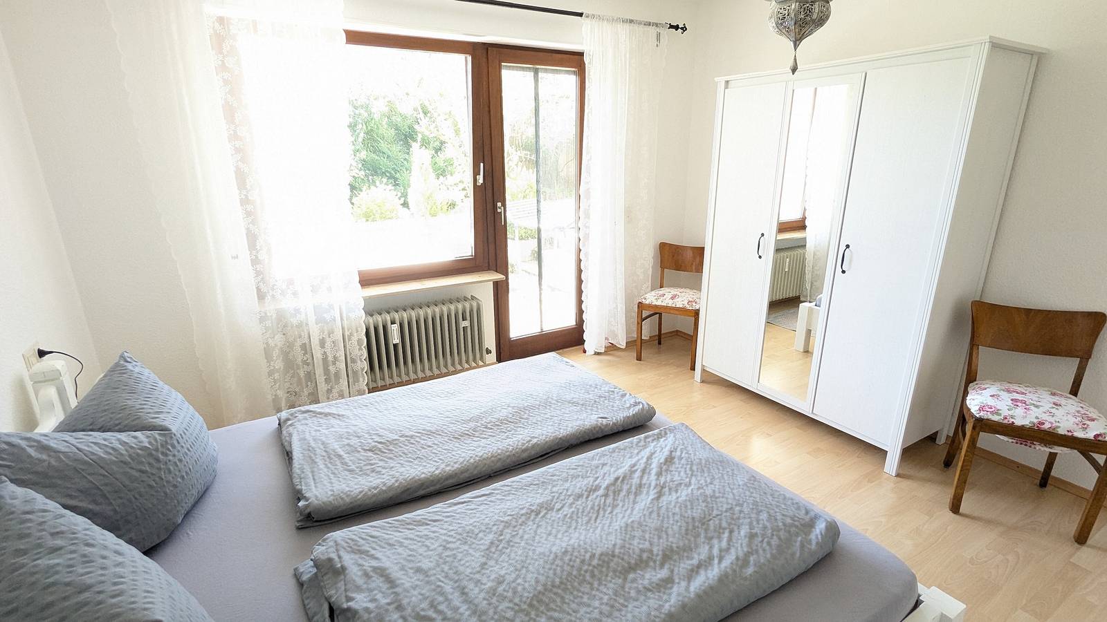 Ganze Wohnung, Ferienwohnung Wiesenblümle" mit privater Terrasse, privatem Garten und Wlan in Schömberg, Nordschwarzwald