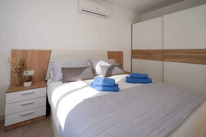 Ganze Wohnung, Ferienwohnung Sakura in Platja de l'Estany - el Mas Mel (Calafell), Calafell