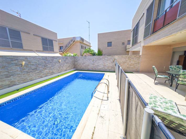 Villa für 7 Personen, mit Garten und Terrasse an der Costa Dorada - 4