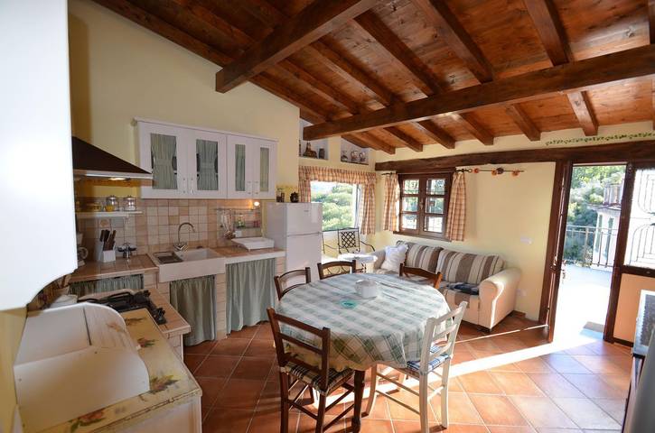 Ferienwohnung für 4 Personen, mit Terrasse und Garten sowie Ausblick in Prelà - 3