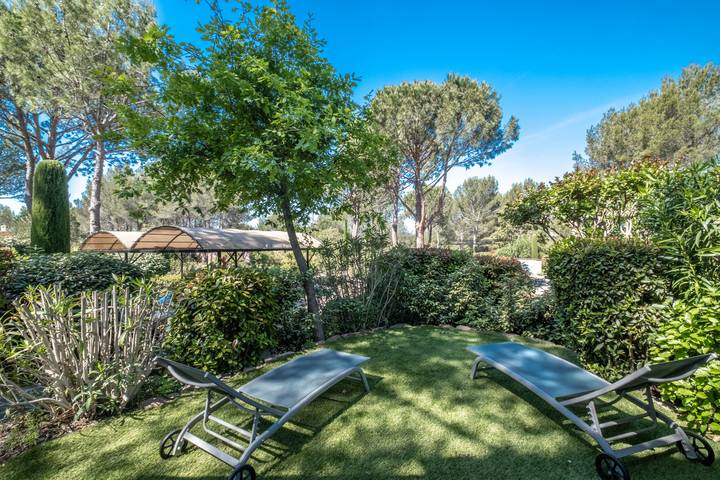 Location de vacances pour 6 personnes, avec balcon et jardin à La Motte - 2