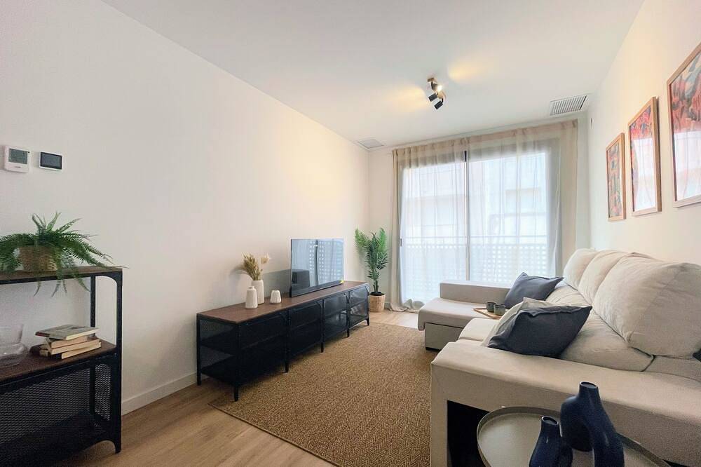 Apartamento entero, Apartamento para alquiler temporal en Terrassa in Tarrasa, Interior de Barcelona