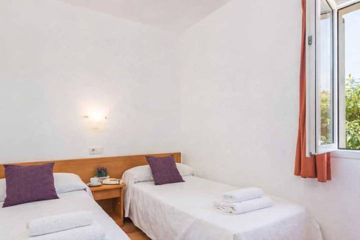 Villa Tranquila in Cala Blanca, Ciutadella