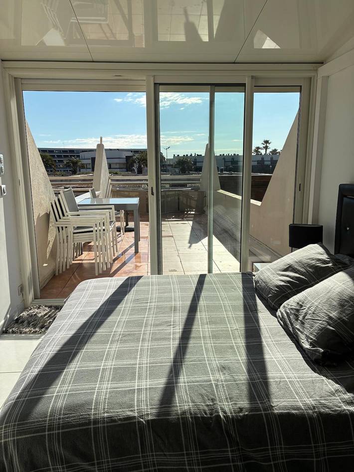 Gîte pour 2 personnes, avec terrasse dans Plage Naturiste (Le Cap d'Agde)