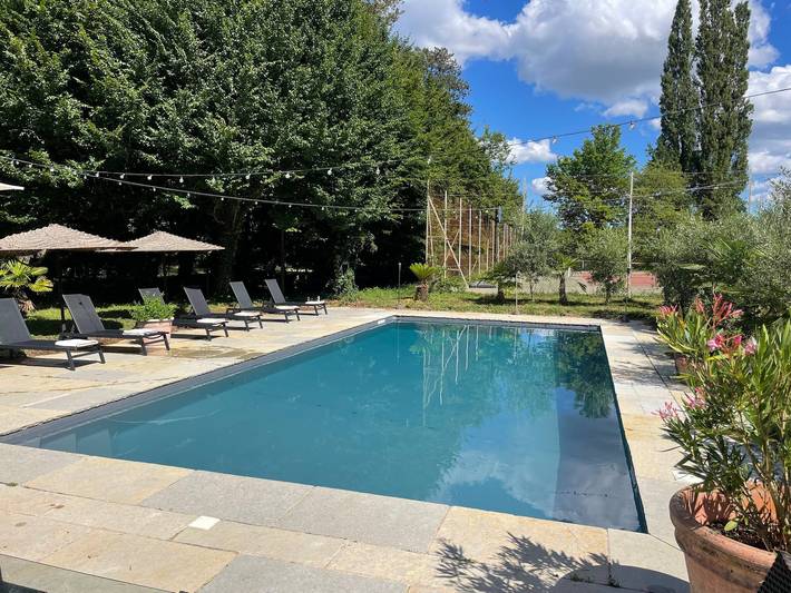 Ferienhaus für 25 Personen, mit Ausblick und Seeblick sowie Sauna und Garten, mit Haustier in Burgund - 2