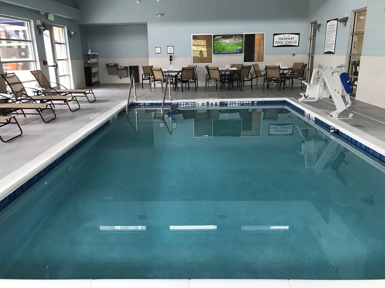 Entire studio, Staybridge Madison - Fitchburg in Fitchburg, Dane County