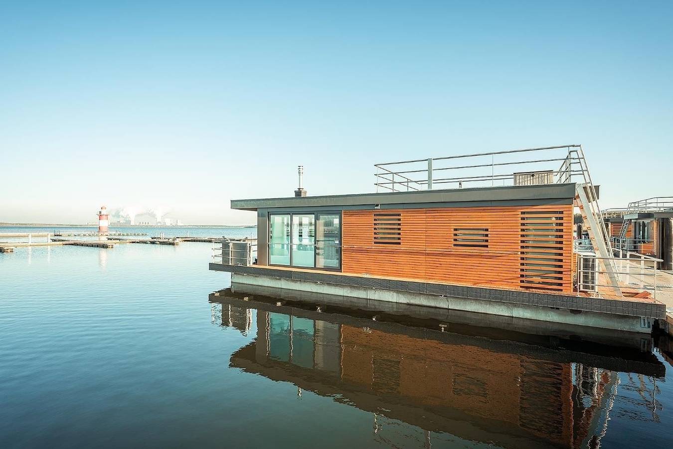 Hausboot Dicke Bärta in Bärwalder See, Boxberg (Oberlausitz)