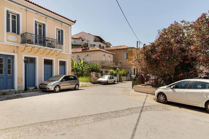 Location de vacances pour 7 personnes, avec balcon et vue à Koróni - 2