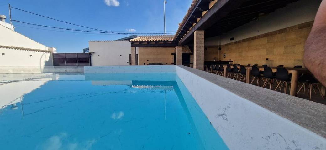 Casa de vacaciones para 17 personas, con balcón y piscina en Provincia de Cuenca - 3
