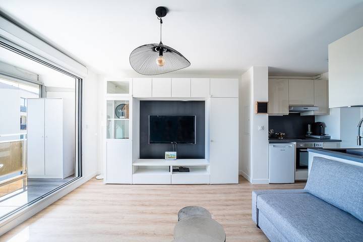 Gîte pour 2 personnes, avec balcon et piscine dans Canet-Plage - 4