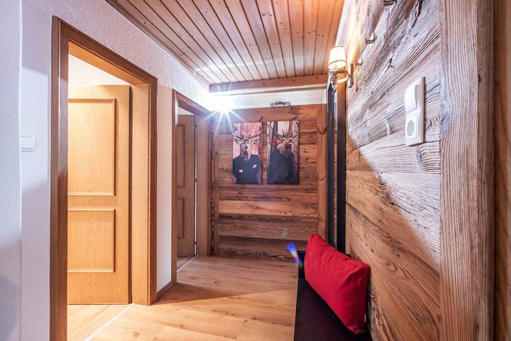 Geheel appartement, Appartement 'Eve' met Uitzicht op de Bergen, Balkon en Wifi in Söll, Kaisergebirge