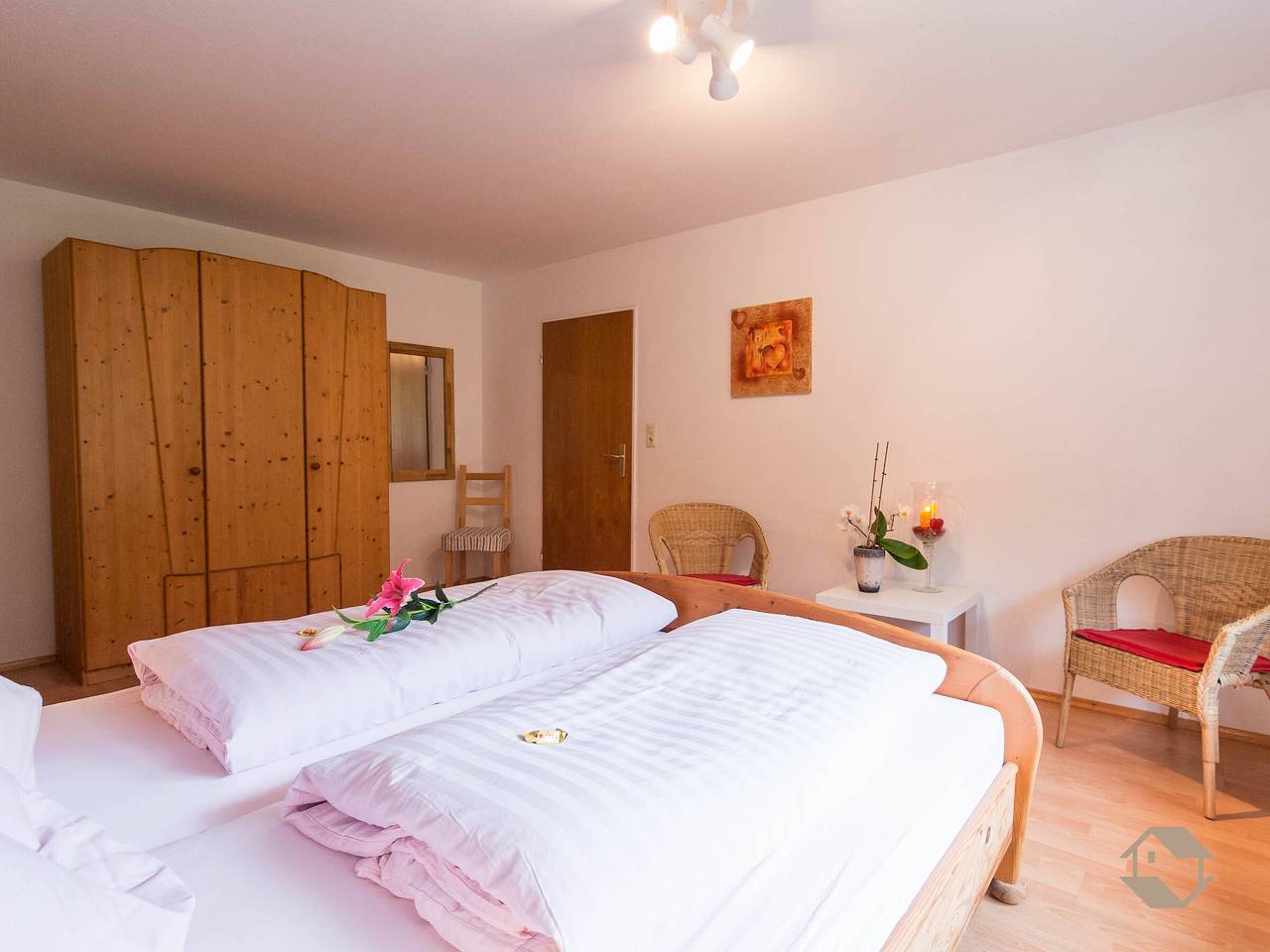 Ganze Wohnung, Ferienwohnung' mit gemeinsamer Terrasse, Balkon und Wi-Fi in Altensteig, Nordschwarzwald