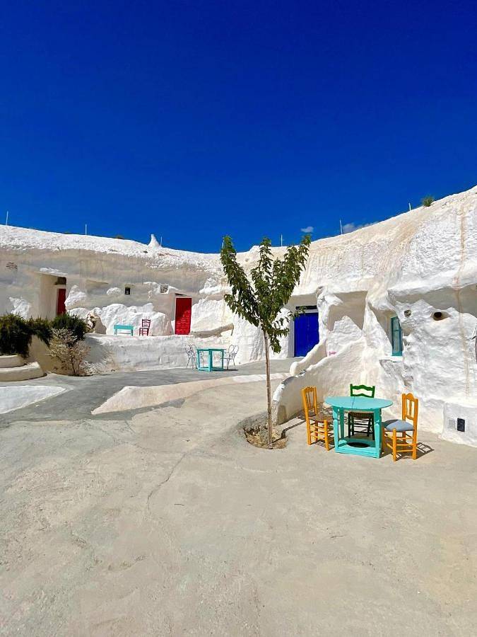Apartmenthotel for 4 people, with terrace and pool, with pets - 1