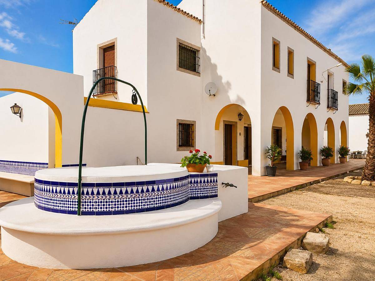Cortijo Las Cruces Guillena - Sevilla in Guillena, Provincia de Sevilla