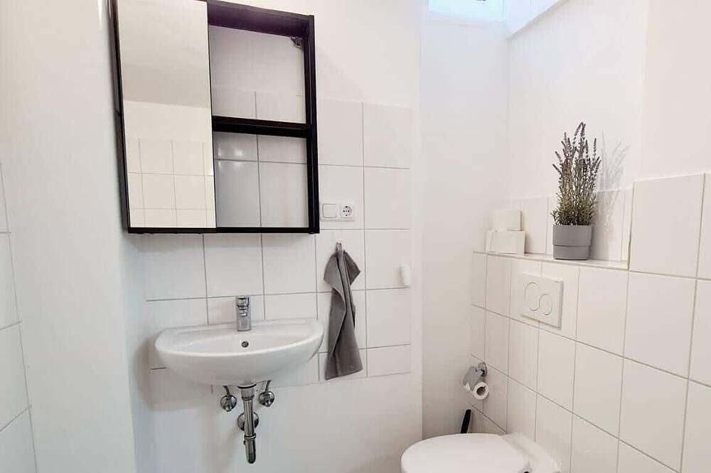 Ganze Wohnung, Großzügiges Apartment für 10 Personen in Barmbek Hamburg, Hamburg