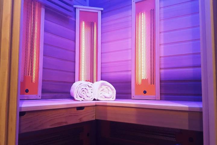 Appartamento intero, L'Eau Vive, Jacuzzi and Sauna in the old town 5* in Annecy, Annecy (commune)