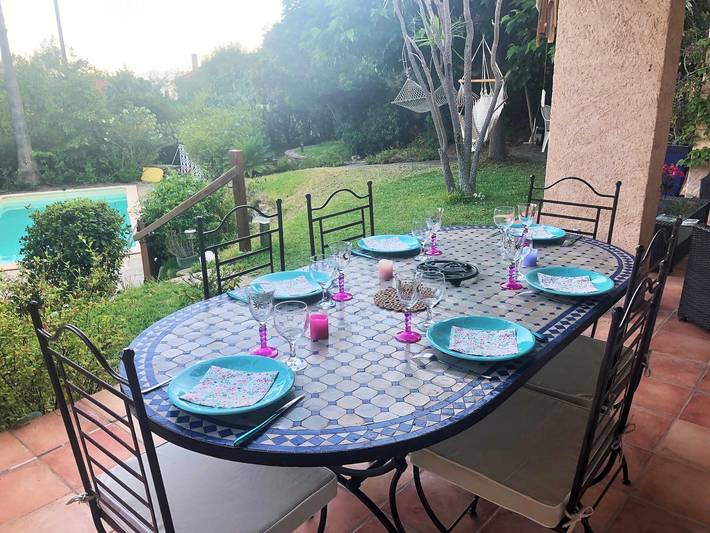 Location de vacances pour 8 personnes, avec terrasse et piscine dans Plage d'Aiguebelle - 2