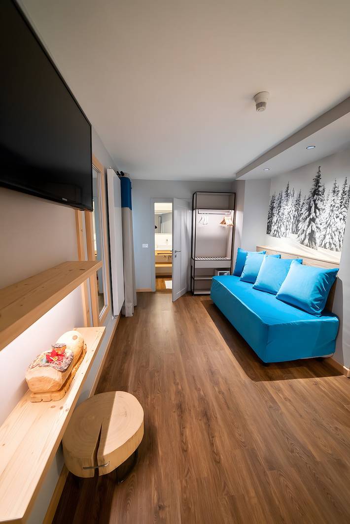 Entire apartment, Vecchio Scarpone Apartment with Mountain View, Shared Terrace, and Wi-Fi in San Sebastiano (Folgaria), Folgaria