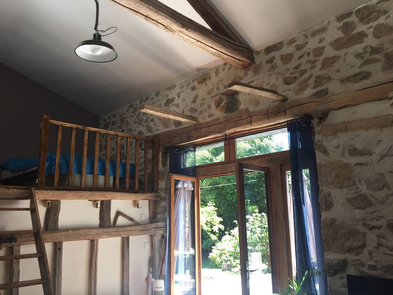 Gîte pour 4 personnes avec piscine in Saint-Laurent-sur-Gorre, Parc naturel régional Périgord-Limousin