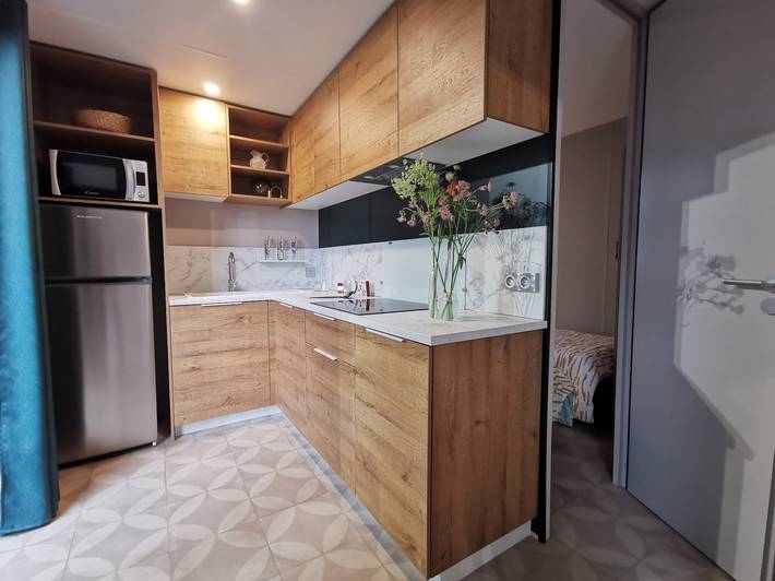 Wohnwagen für 4 Personen, mit Whirlpool und Terrasse sowie Sauna, mit Haustier in Schashagen - 3