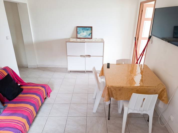 Apartamento de vacaciones para 4 personas, con terraza y jardín - 1