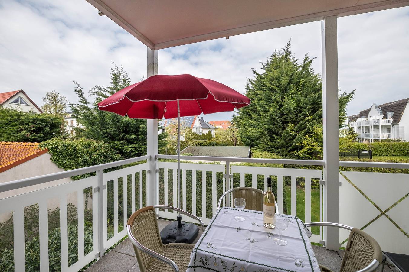 Apartamento entero, Apartamento 'Ferienwohnung Strandnähe' con balcón y Wi-Fi in Nienhagen, Rostock y sus alrededores