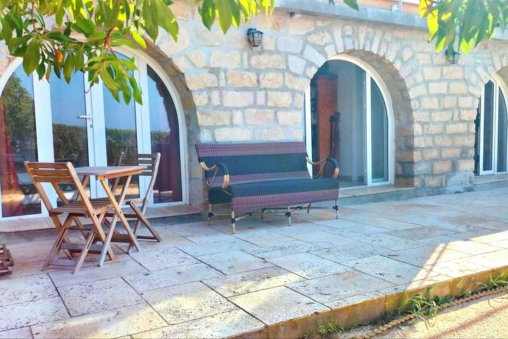 Appartement de vacances pour 4 personnes, avec jardin, adapté aux familles
