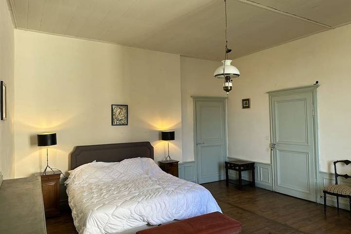 Location de vacances pour 6 personnes, avec Terrasse et Jardin à Champlitte - 4