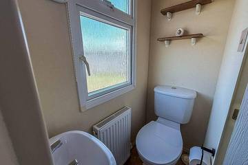 Glamping for 6 People in Waveney District, Suffolk, Photo 4