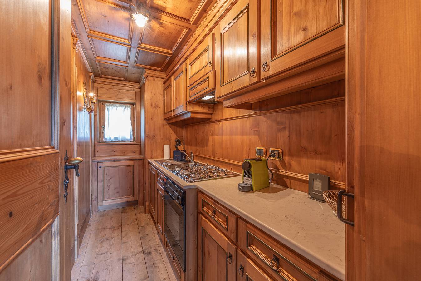 Appartement entier, Casa Cirmoli, mansarda accogliente immersa nel verde in Cortina d'Ampezzo, Dolomiti Superski