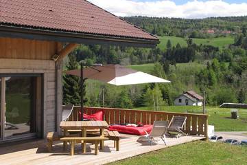 Chalet pour 10 Personnes dans Foncine-le-Haut, Parc naturel régional du Haut-Jura, Photo 2