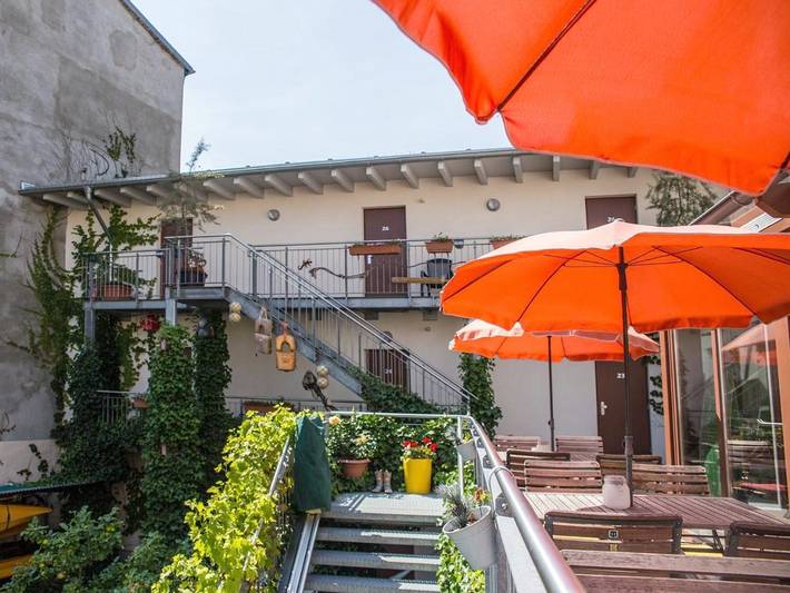 Hotel für 2 Personen, mit Terrasse und Garten sowie Ausblick in Hanse Sail - 3