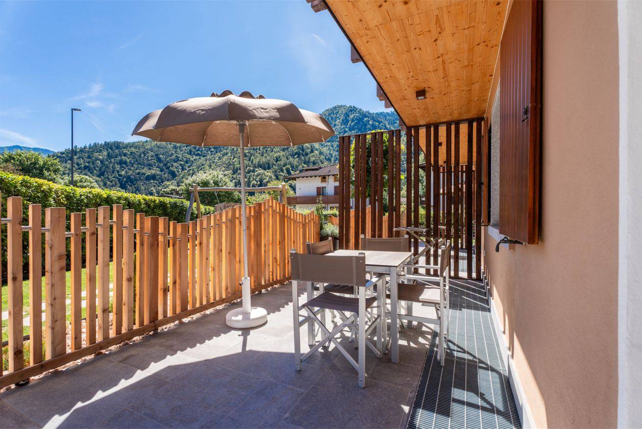 Ganze Wohnung, Casa Al Ponte Garden Garden nur 100 mt. vom See in Pieve di Ledro, Ledro