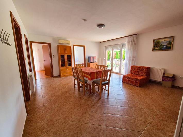 Ferienhaus für 6 Personen, mit Ausblick und Garten sowie Seeblick in Zamardi - 3