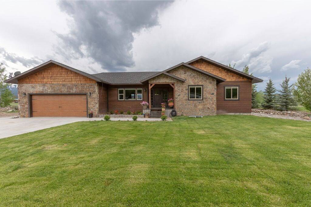 Bear Meadow Lodge: relaxing 3400 sq. ft., 6 bdm home 37 miles from Jackson Hole in Alpine Northeast, Grand Teton Nationalpark